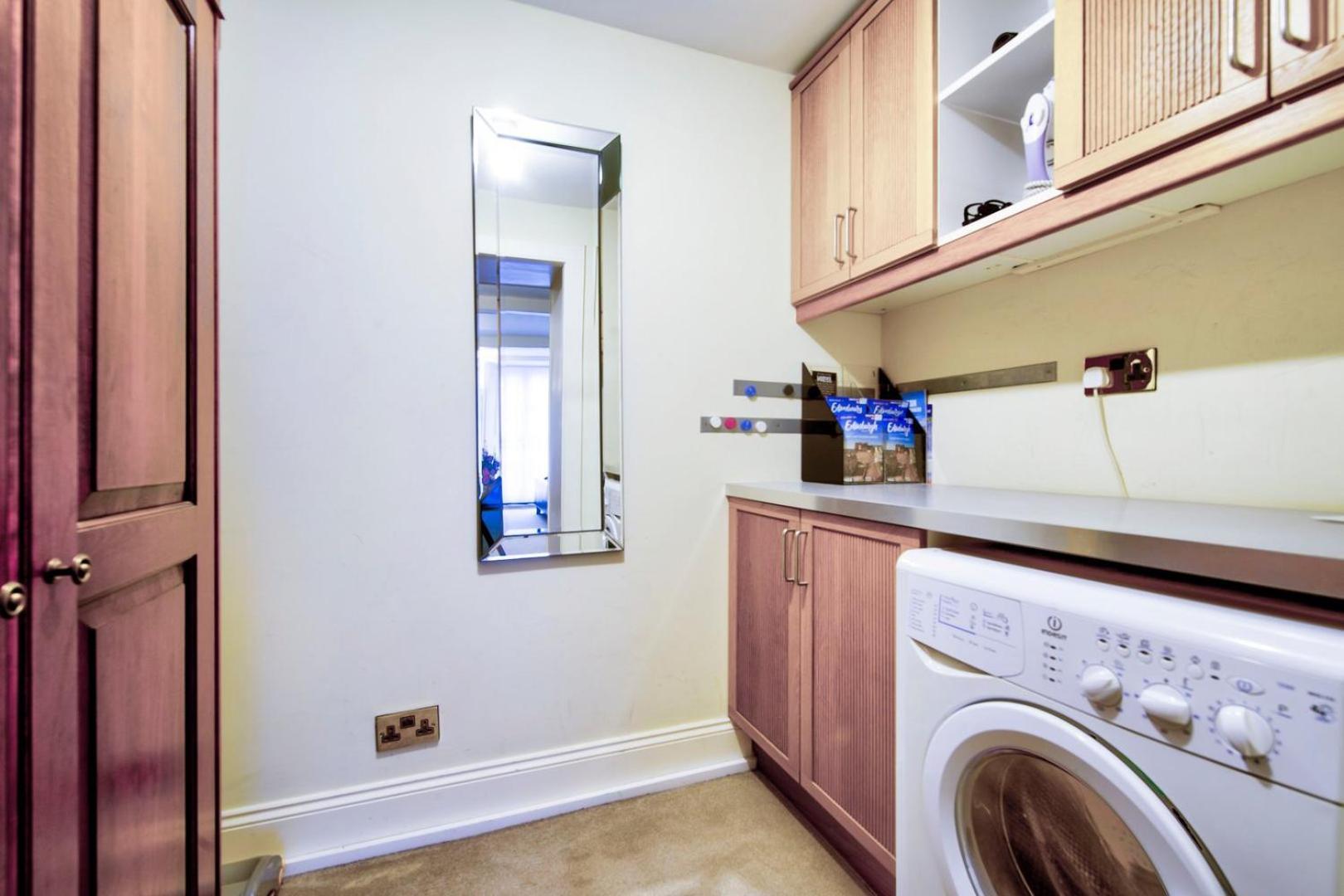 דירות אדינבורו Guestready - Beautiful New Town Studio, With Patio מראה חיצוני תמונה